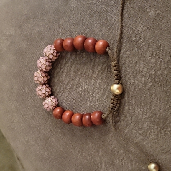 Macrame Wood Pink Bump Beaded Adjustable Mala Bracelet - Picture 4 of 5